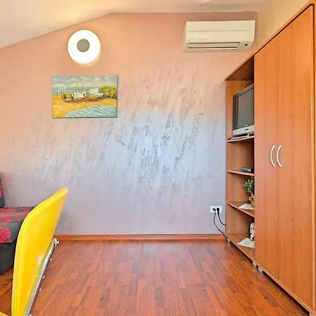 Stunning In With Kitchen Διαμέρισμα Πόρετς